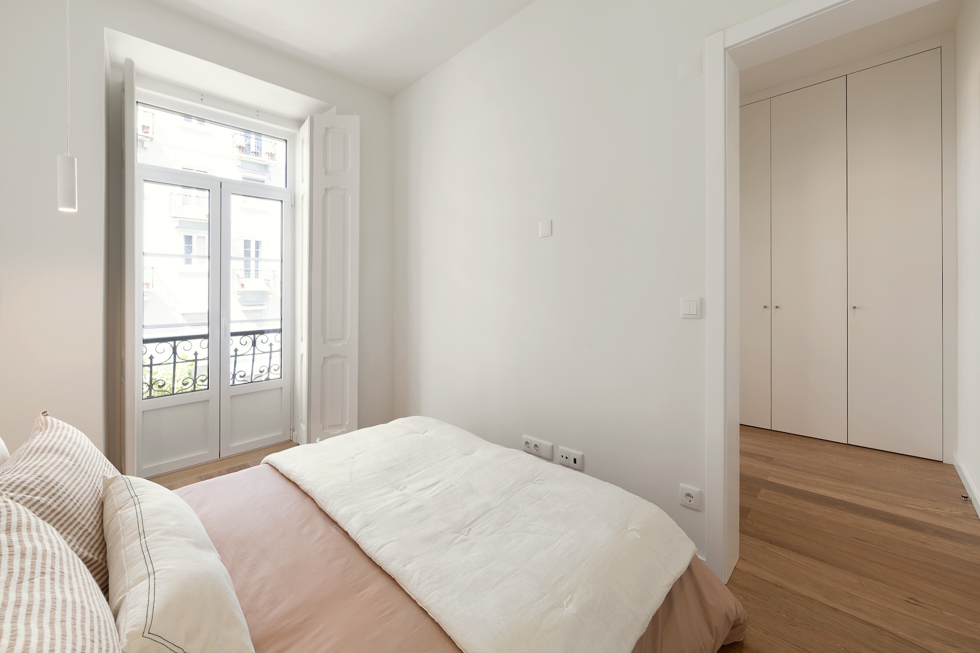 00033Staging_Factory_Av.Visconde_Valmor_35