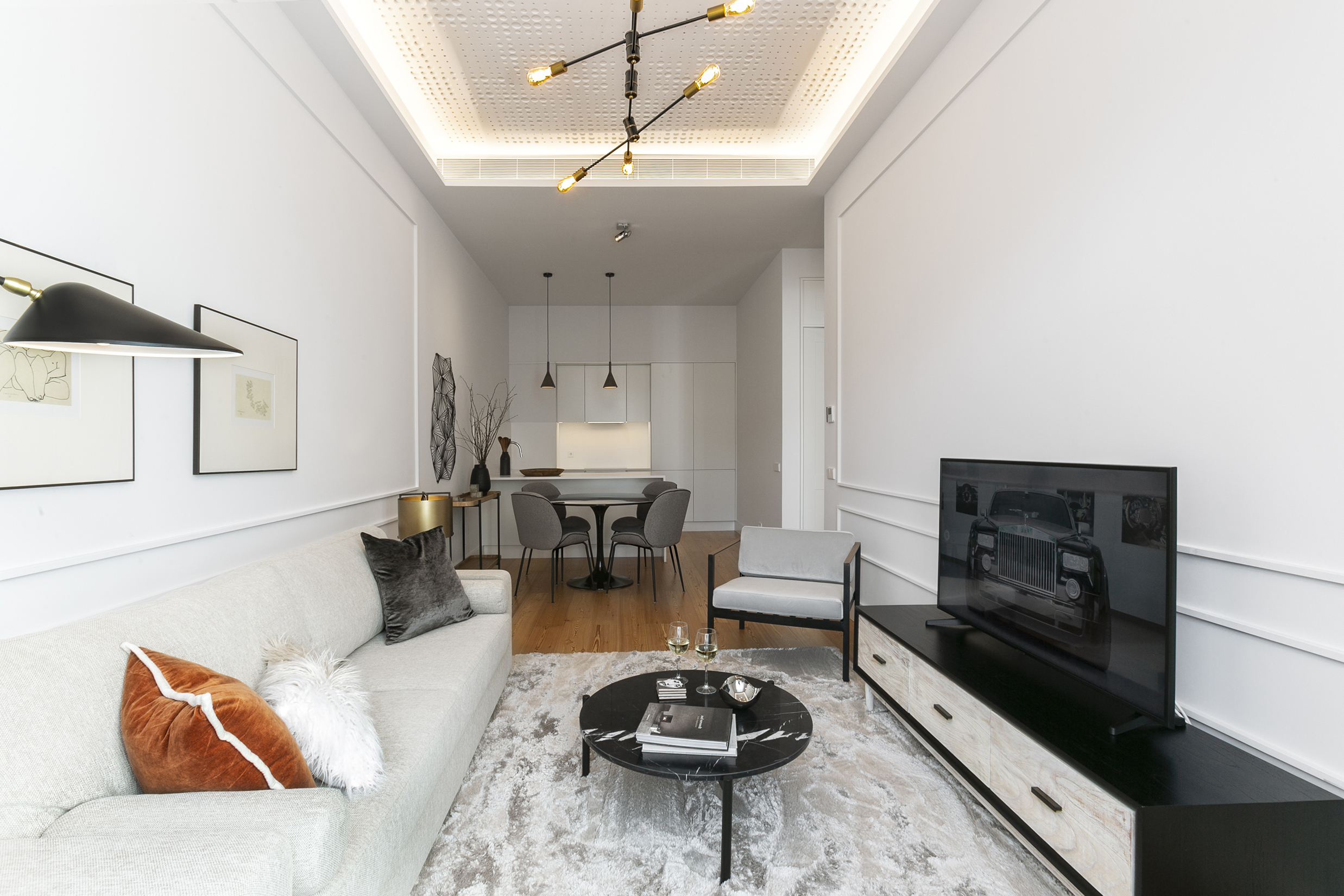 Staging-Factory-Unique-Chiado-1A-2